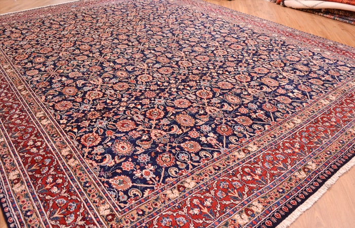 moud-rug